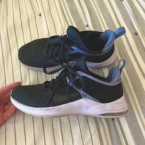 Nike Metcon Shoes (donating if not sold soon)